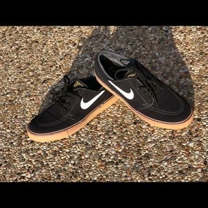 Nike Air Zoom Black men’s size 8.5